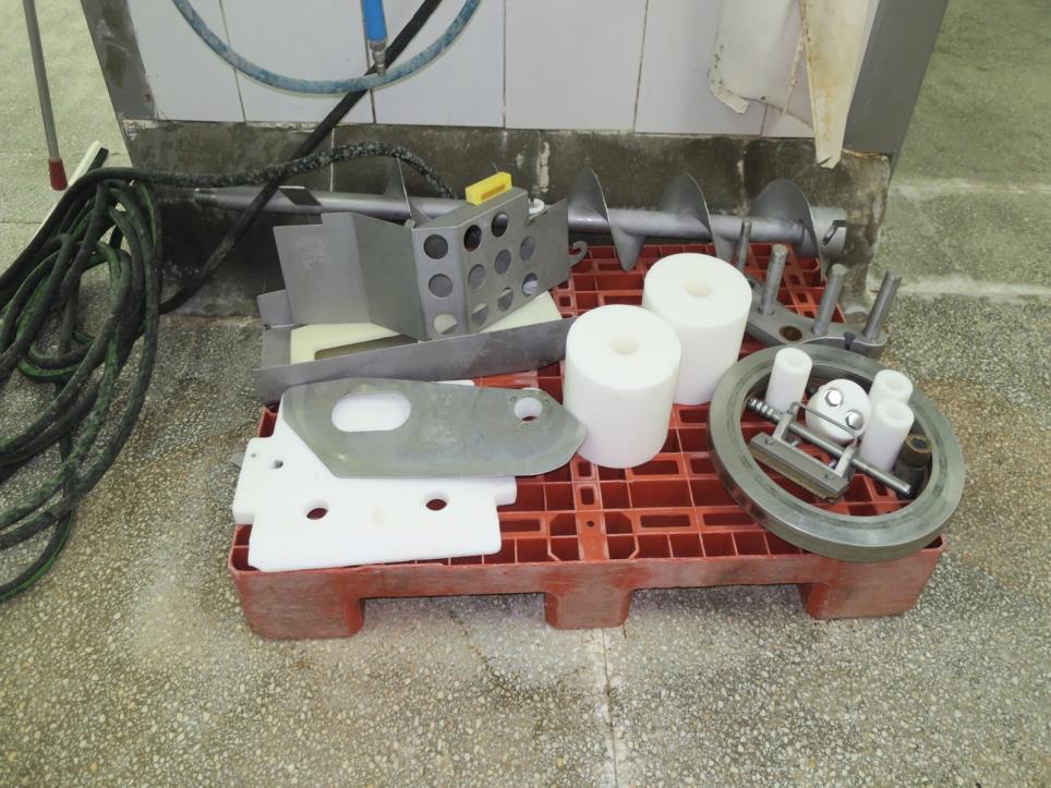 Meat processing machines-3